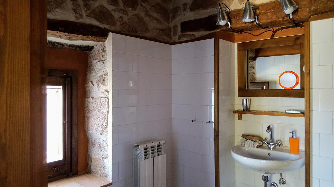 La Torre Blanca Villa Cardona Ngoại thất bức ảnh