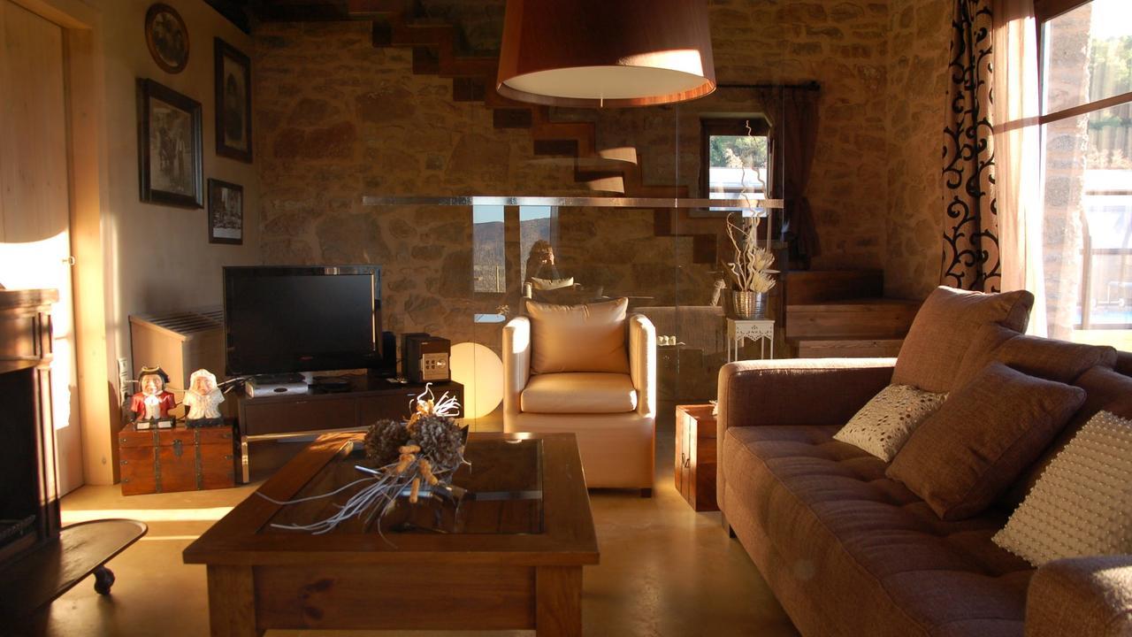 La Torre Blanca Villa Cardona Ngoại thất bức ảnh